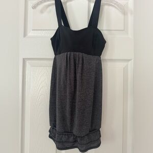 Lululemon athletic top- black/grey